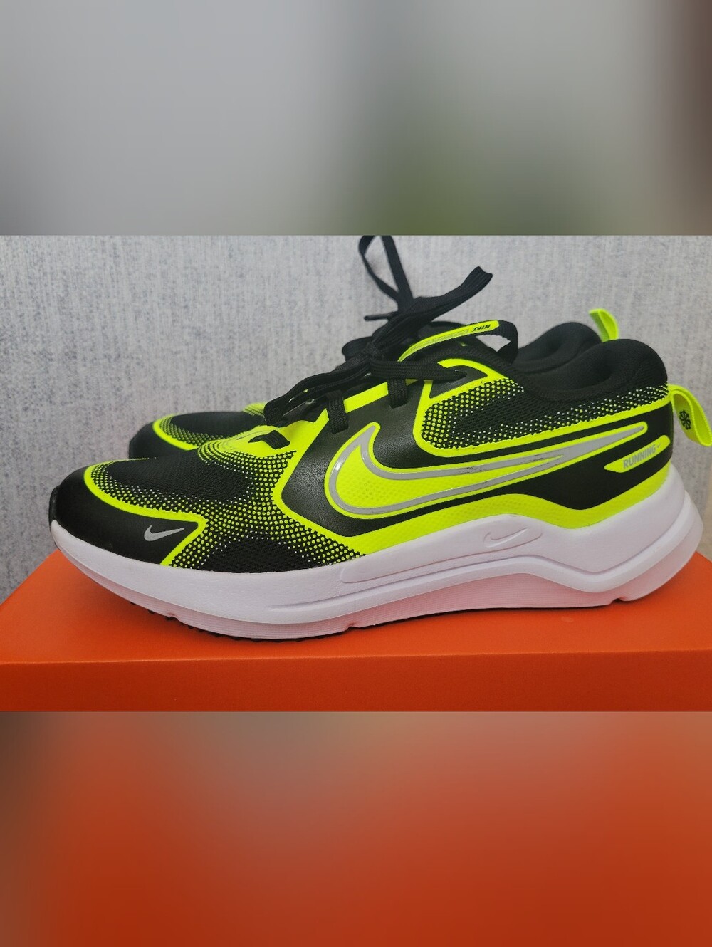 Nike Kids' Cosmic Runner (GS)
